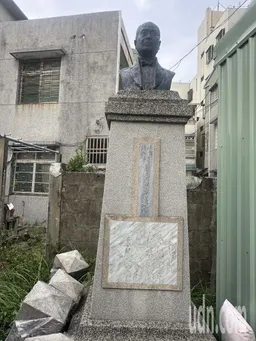 法曹詩人賴雨若雕像3D數位保存重塑 年底設置嘉義公園尊師亭說故事